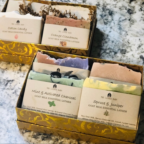 4 Pack Assorted Gift Set Goat Milk Lather - Picture 2 of 5